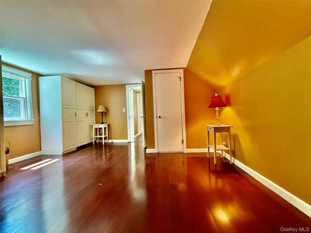 1 Westlin Lane Cornwall NY 12518