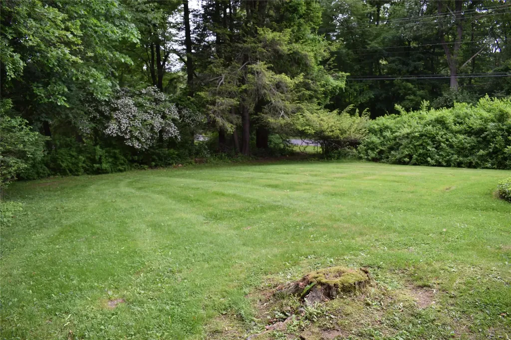 25 Alda Drive Poughkeepsie NY 12603