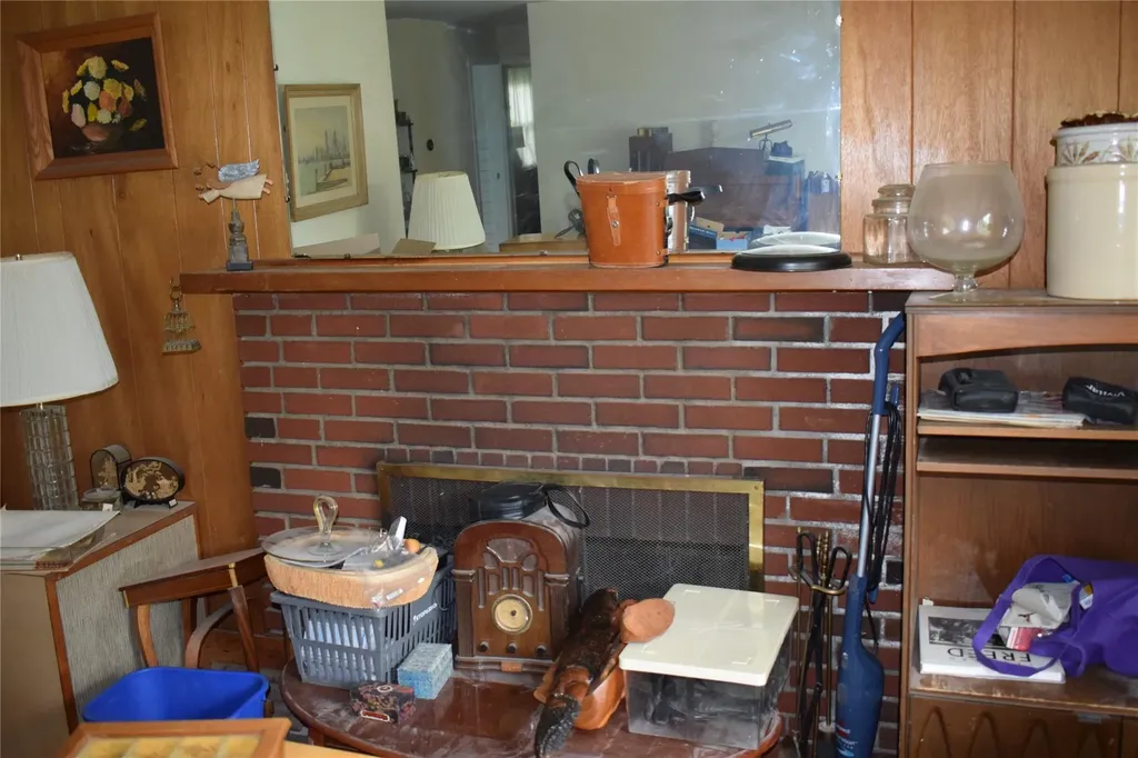 25 Alda Drive Poughkeepsie NY 12603