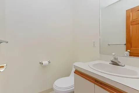 56 Arthur Court Port Chester NY 10573