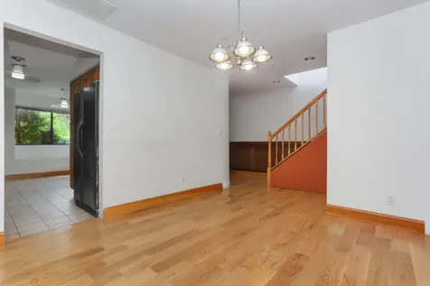 56 Arthur Court Port Chester NY 10573