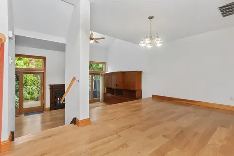 56 Arthur Court Port Chester NY 10573