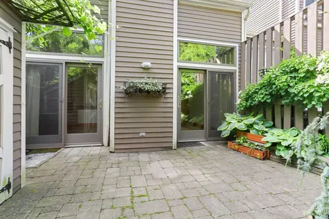 56 Arthur Court Port Chester NY 10573