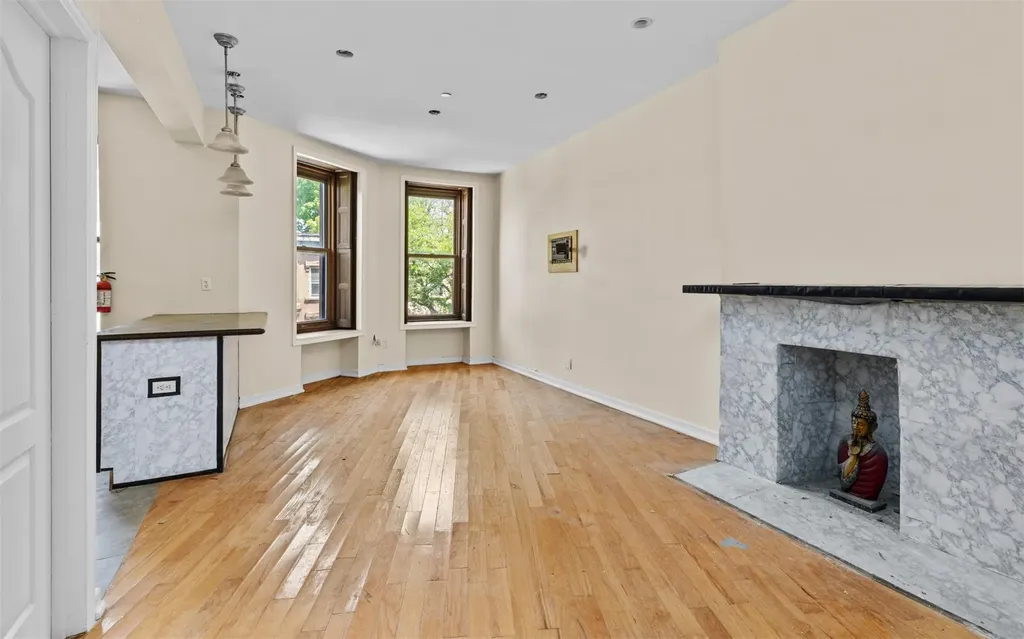 626 Madison Street Brooklyn NY 11221