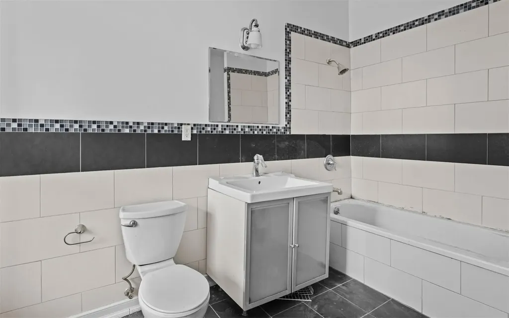 626 Madison Street Brooklyn NY 11221