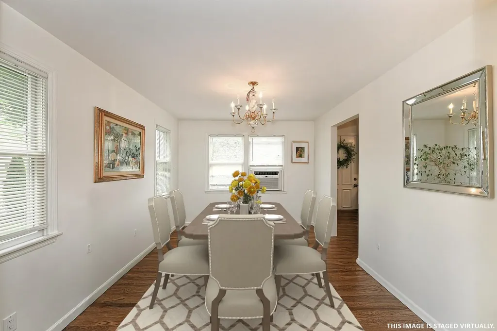 20 Kossuth Street Deer Park NY 11729