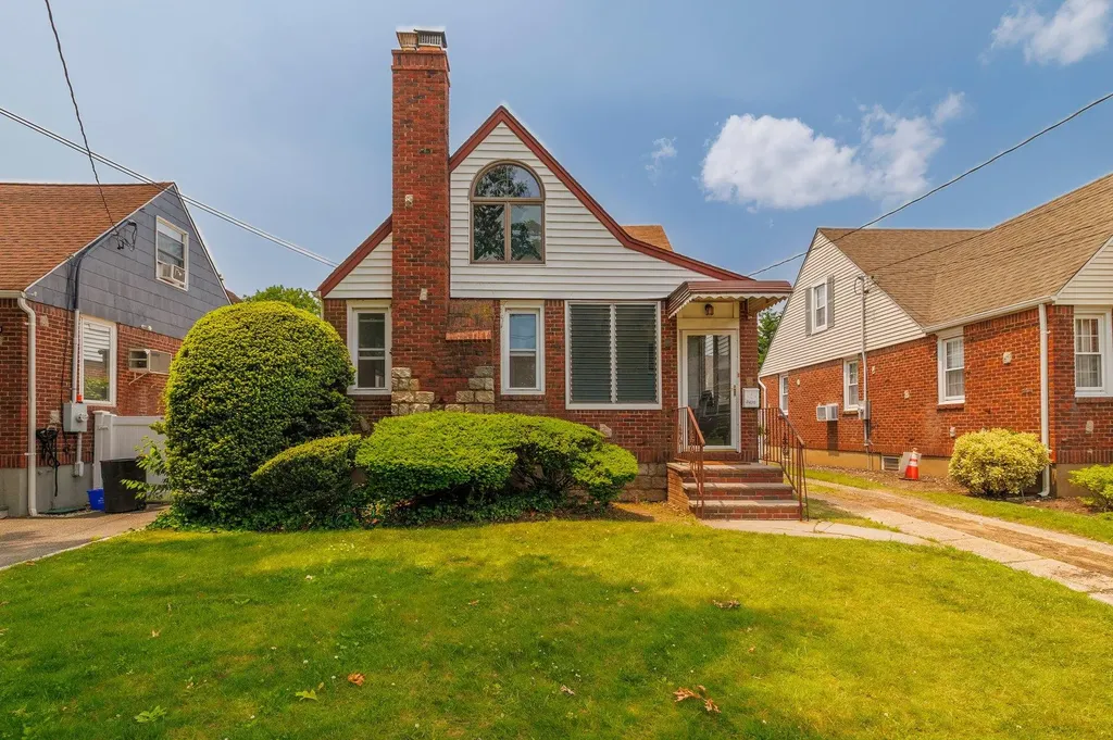 2430 Loft Avenue Baldwin NY 11510
