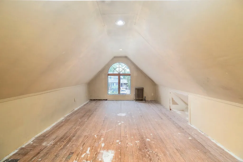 2430 Loft Avenue Baldwin NY 11510