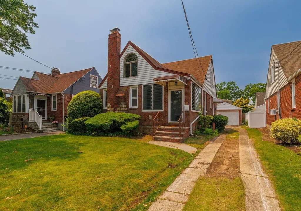 2430 Loft Avenue Baldwin NY 11510