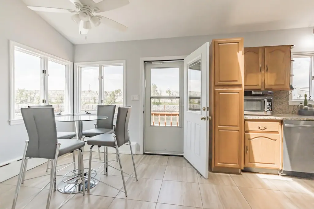 55 West Avenue Lawrence NY 11559