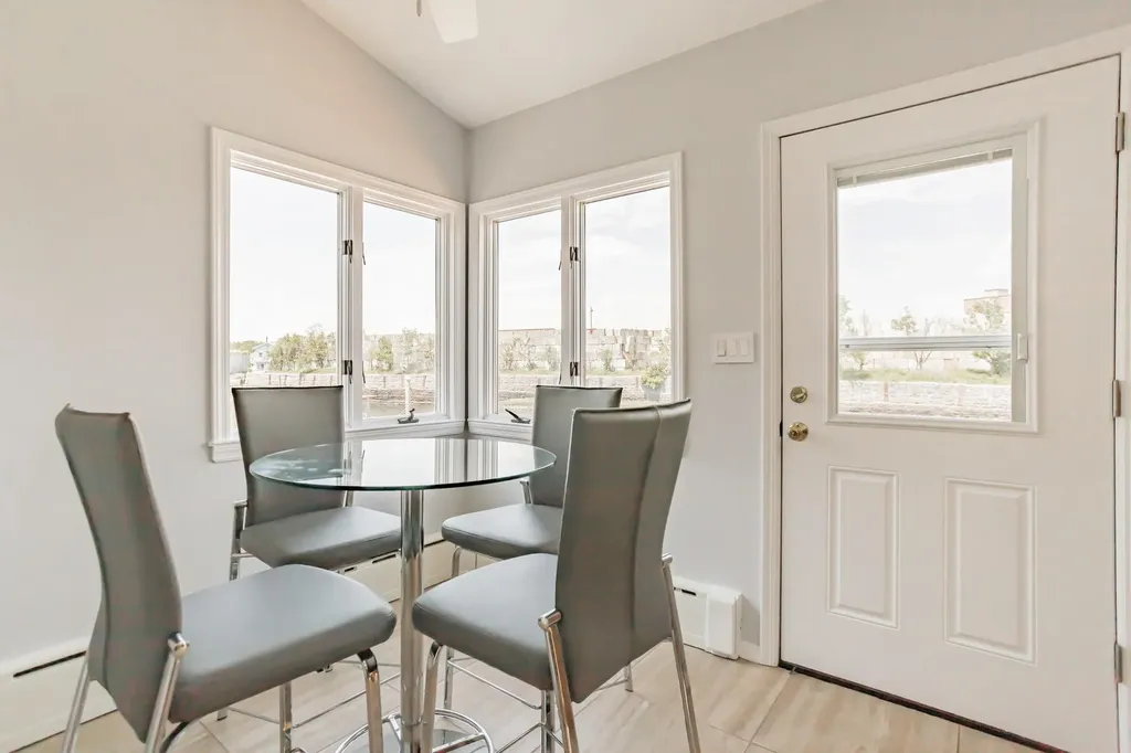 55 West Avenue Lawrence NY 11559