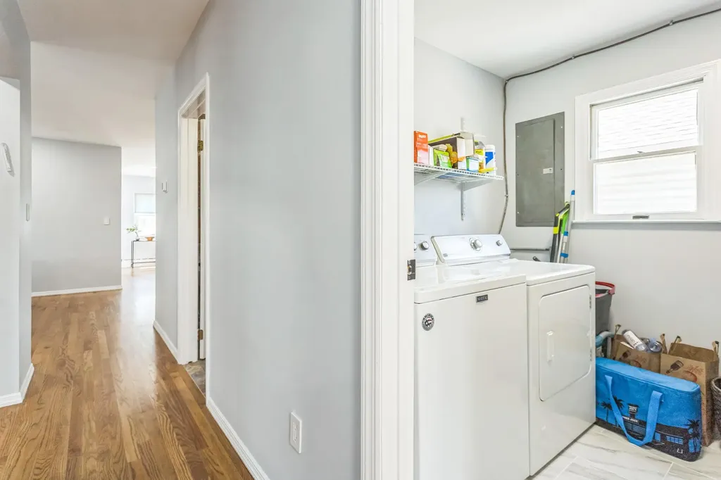 55 West Avenue Lawrence NY 11559