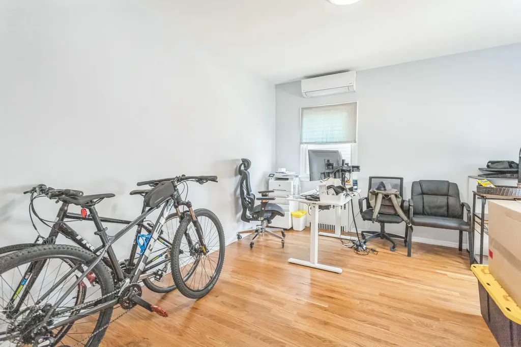55 West Avenue Lawrence NY 11559