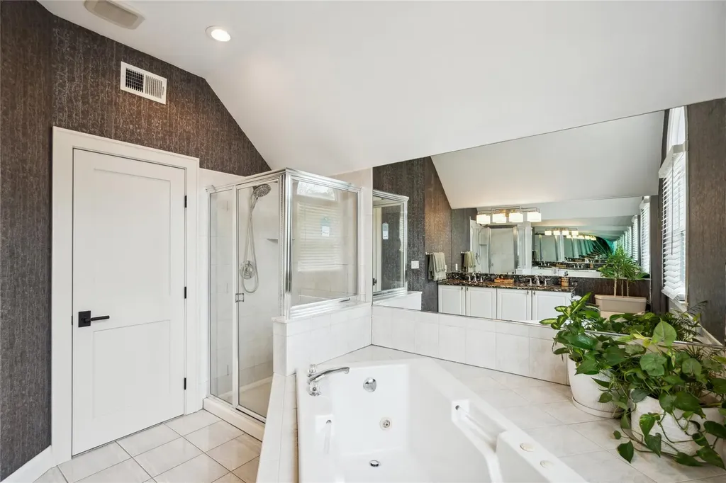 3 Sugar Maple Court Dix Hills NY 11746