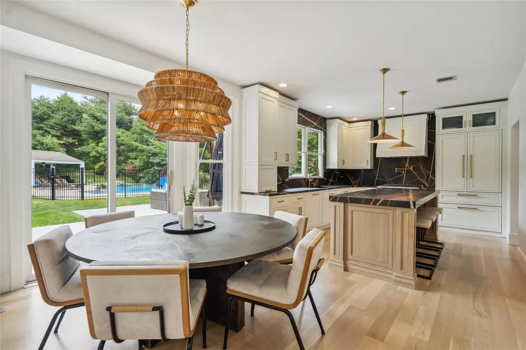 3 Sugar Maple Court Dix Hills NY 11746