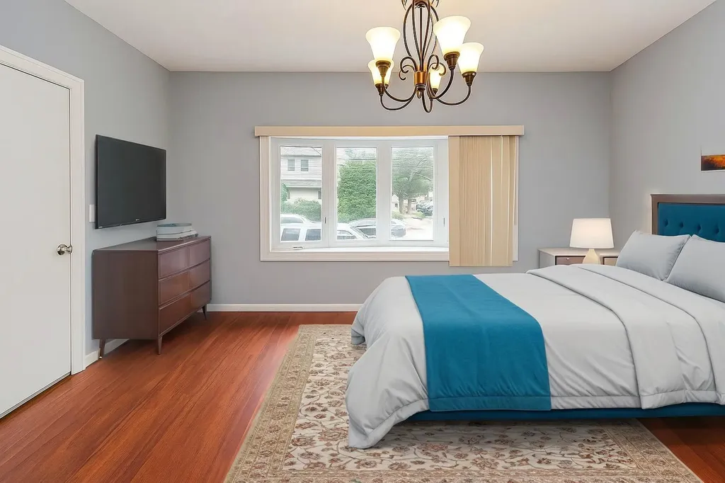 13421 Hawtree Street Ozone Park NY 11417