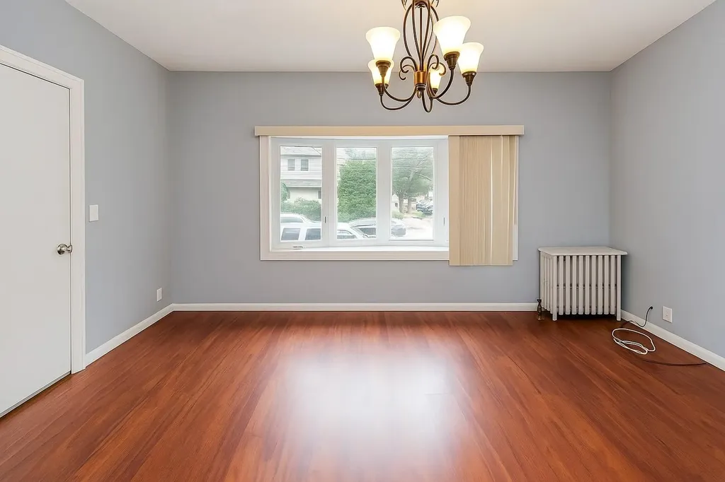 13421 Hawtree Street Ozone Park NY 11417
