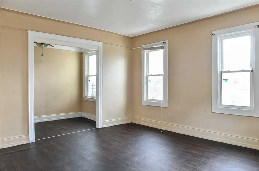 13421 Hawtree Street Ozone Park NY 11417