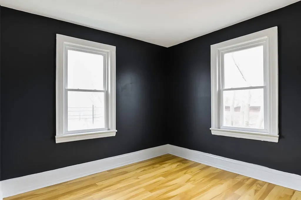 13421 Hawtree Street Ozone Park NY 11417