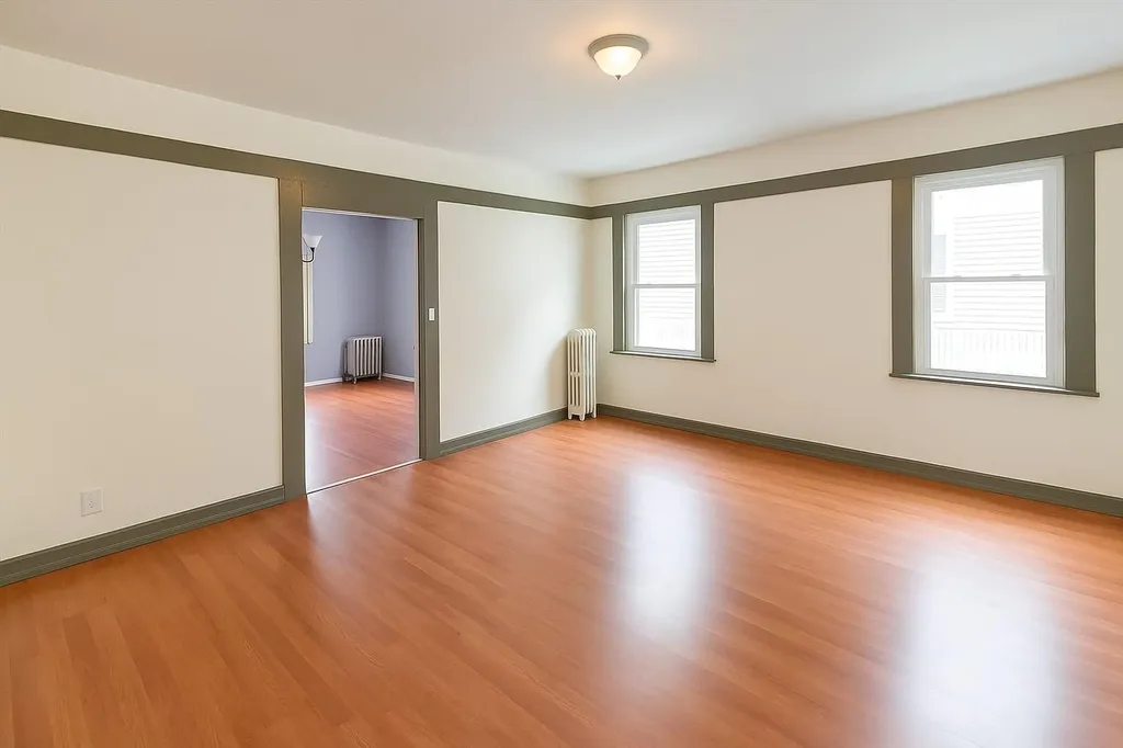 13421 Hawtree Street Ozone Park NY 11417