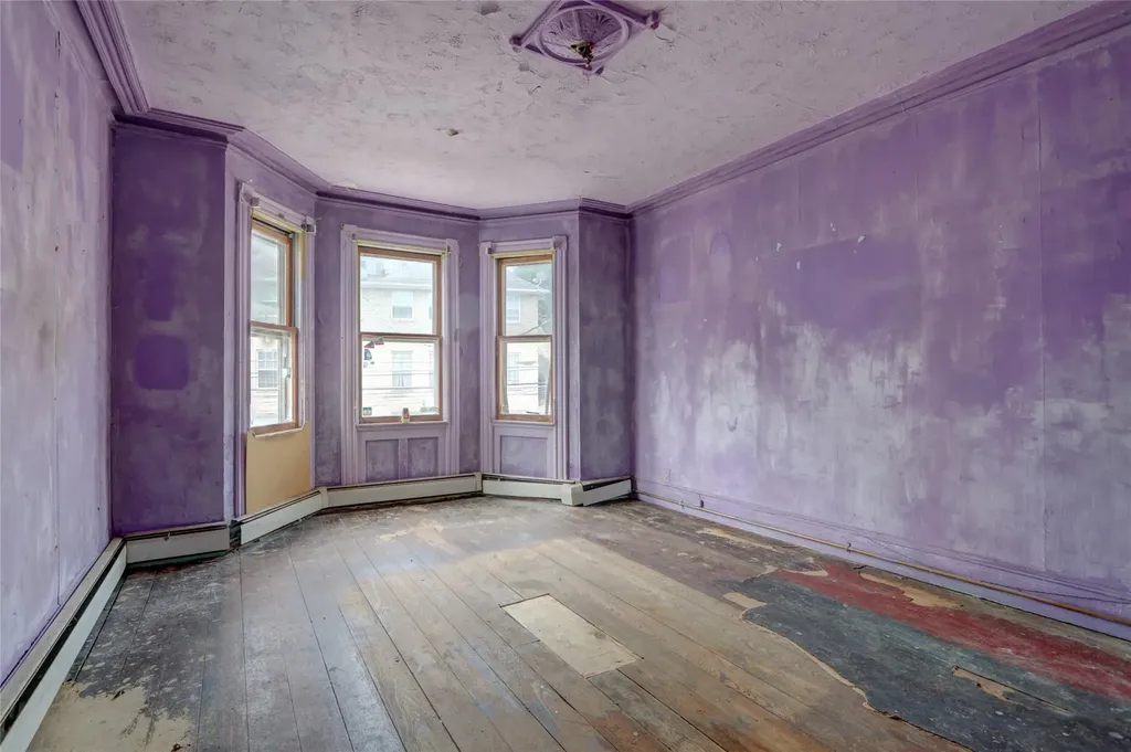 161 Wright Street Staten Island NY 10304