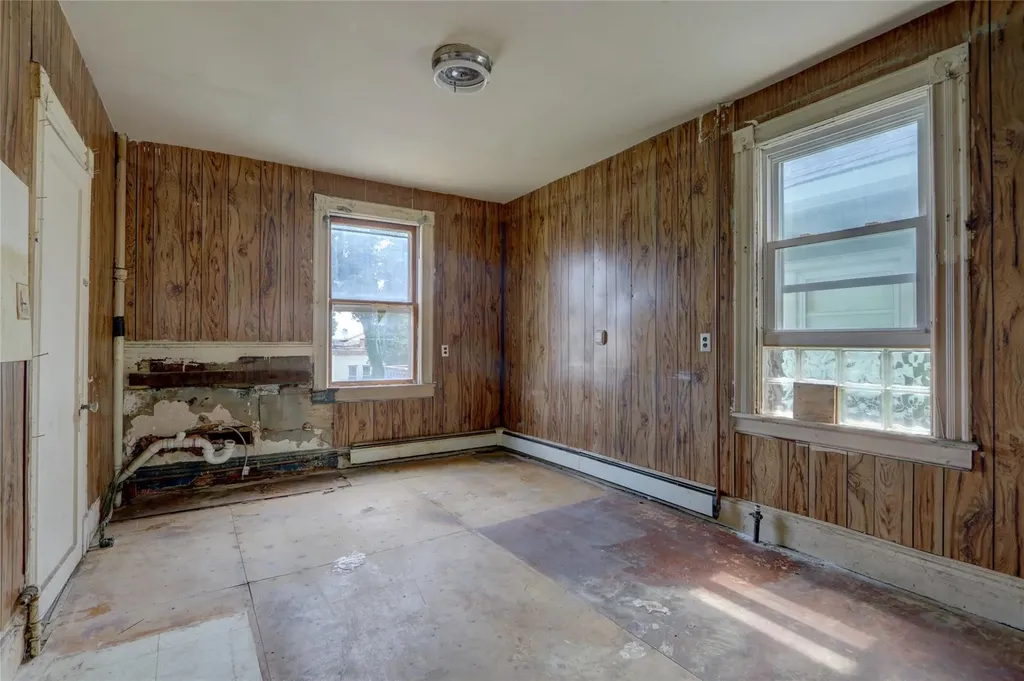 161 Wright Street Staten Island NY 10304