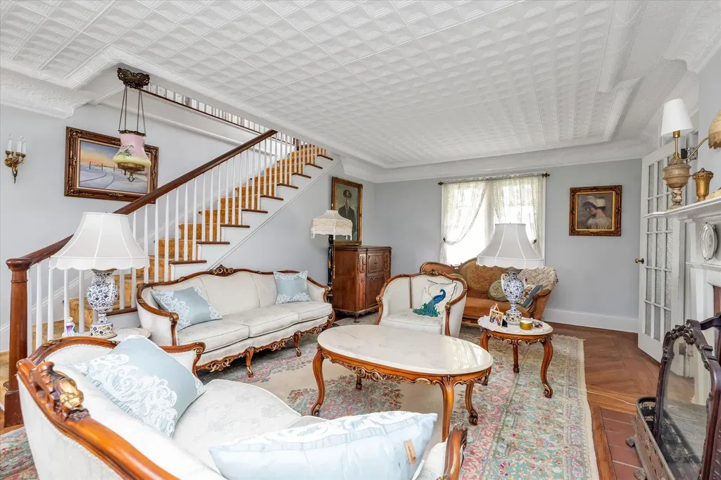 2485 Park Avenue Baldwin NY 11510