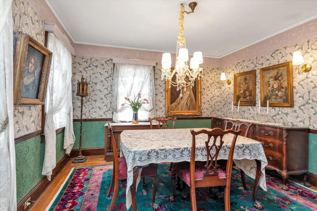 2485 Park Avenue Baldwin NY 11510