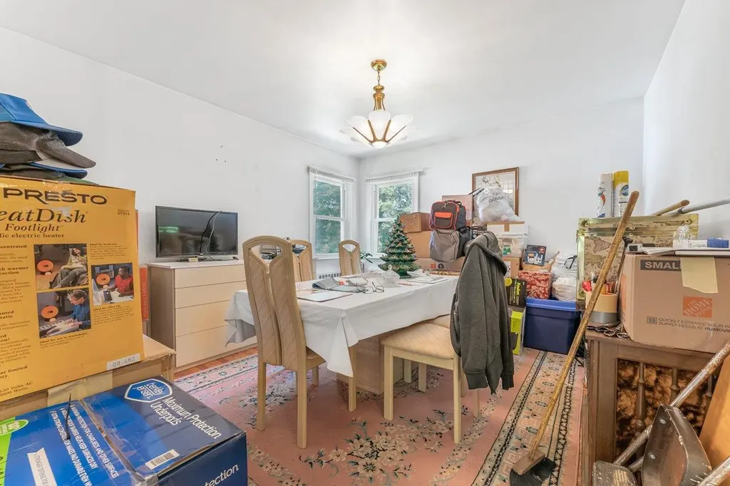 17 Linn Place Yonkers NY 10705