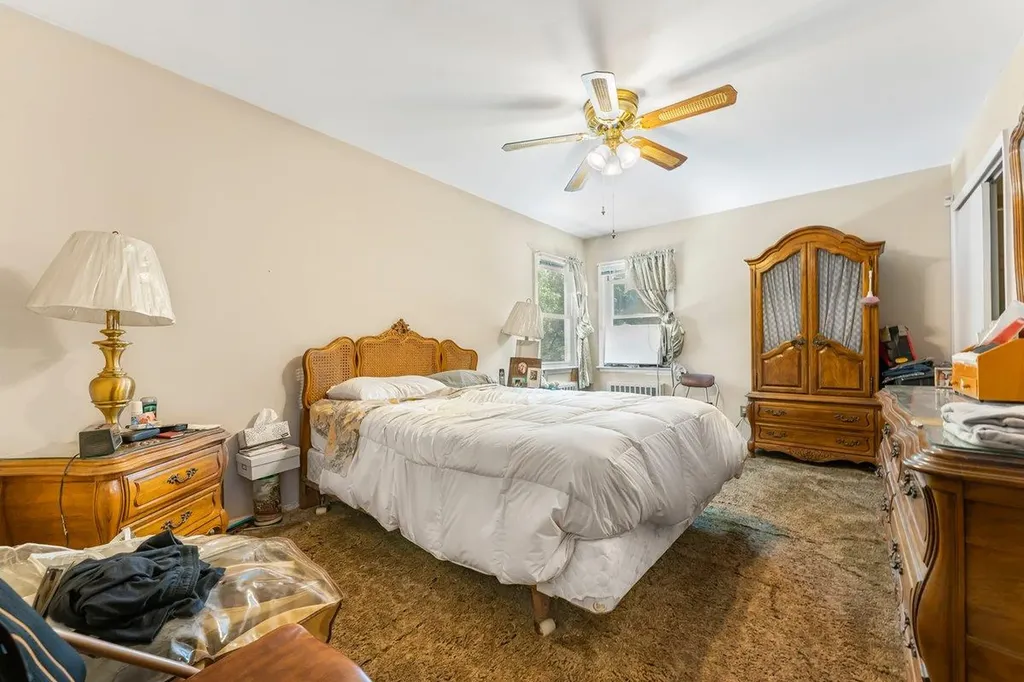 17 Linn Place Yonkers NY 10705