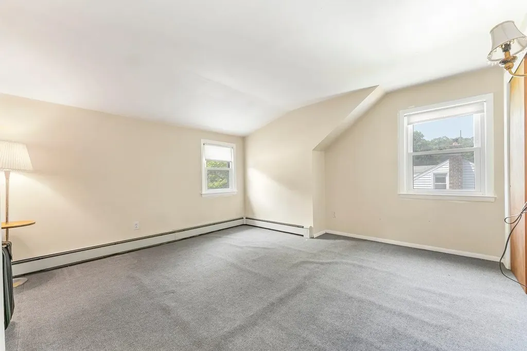 17 Linn Place Yonkers NY 10705