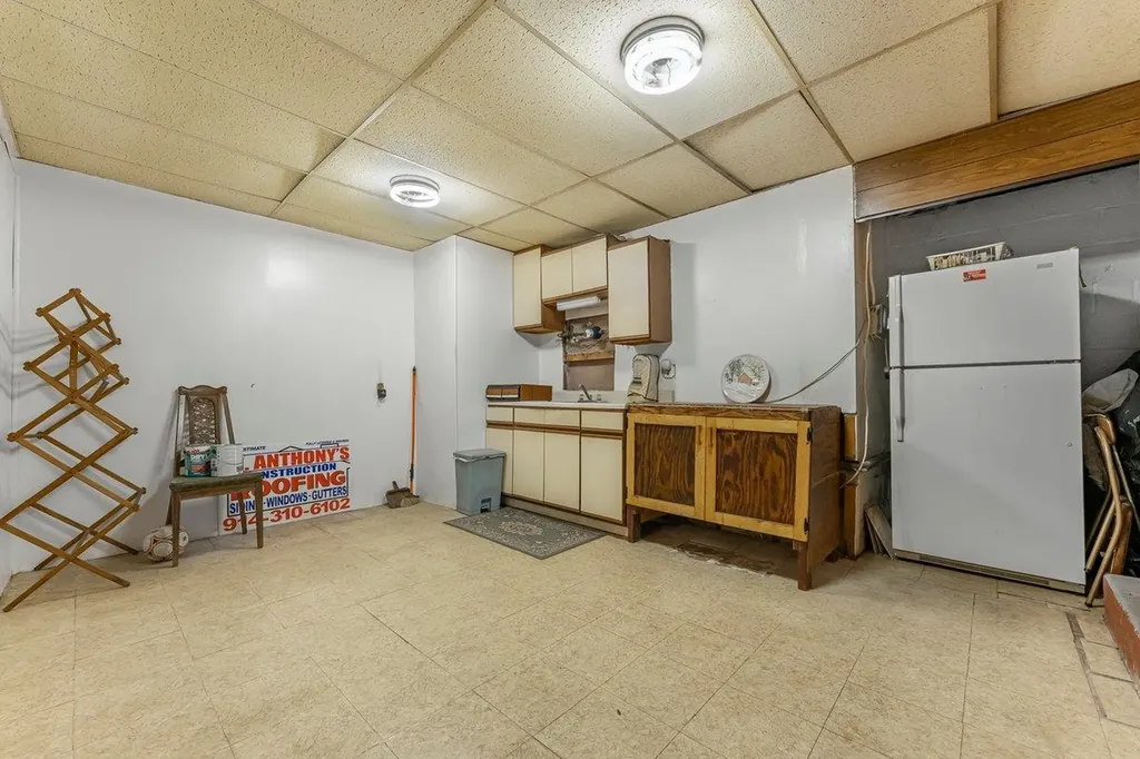 17 Linn Place Yonkers NY 10705
