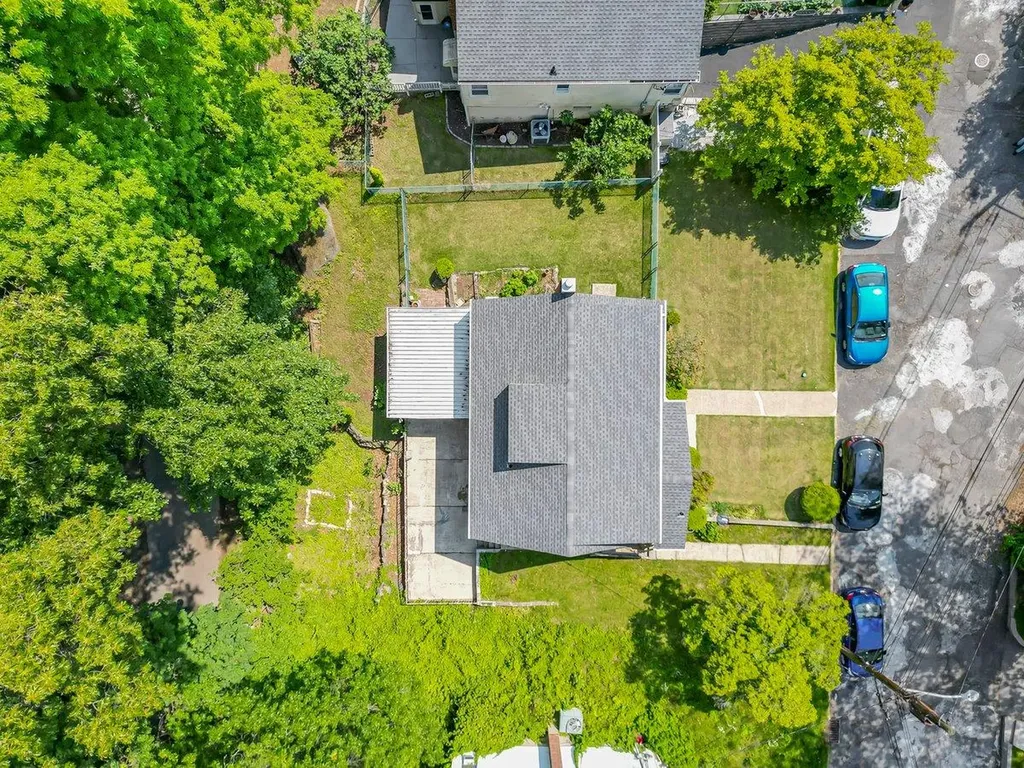 17 Linn Place Yonkers NY 10705
