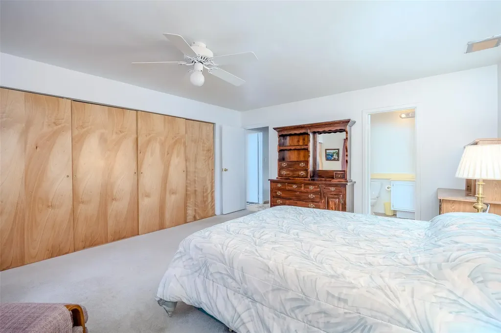 37 Glenmere Lane Coram NY 11727
