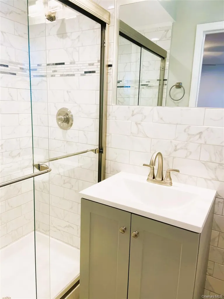 473 Franklin Boulevard Long Beach NY 11561