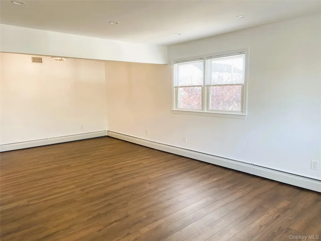 473 Franklin Boulevard Long Beach NY 11561