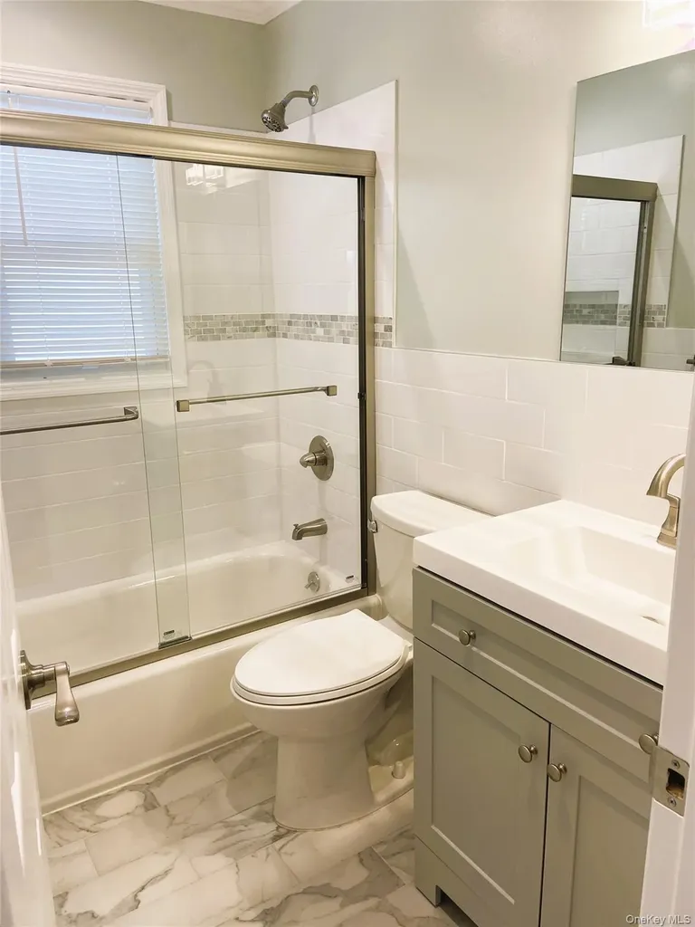 473 Franklin Boulevard Long Beach NY 11561