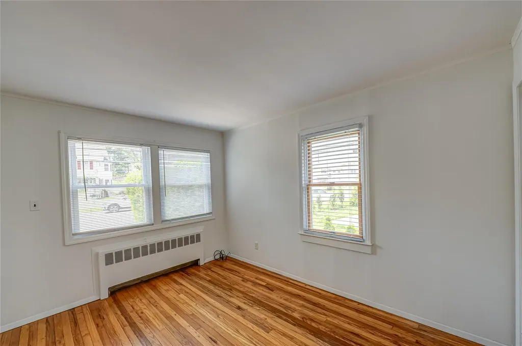 40 Robert Street Babylon NY 11702