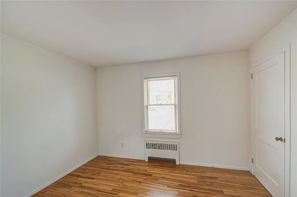 40 Robert Street Babylon NY 11702