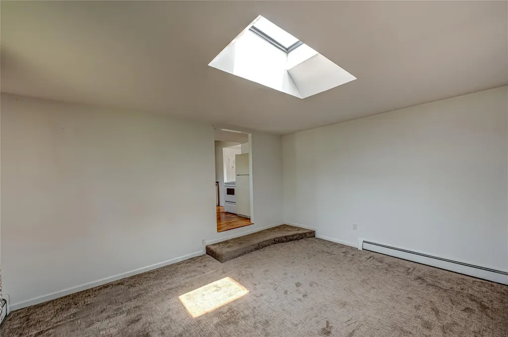 40 Robert Street Babylon NY 11702