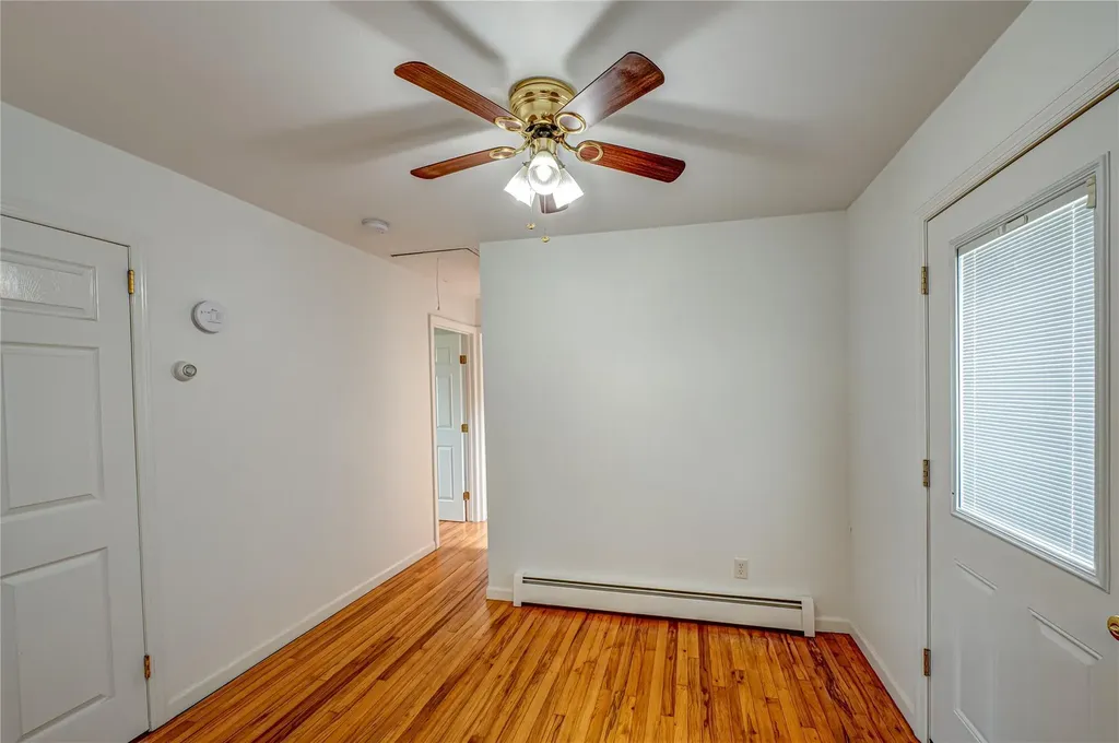 40 Robert Street Babylon NY 11702