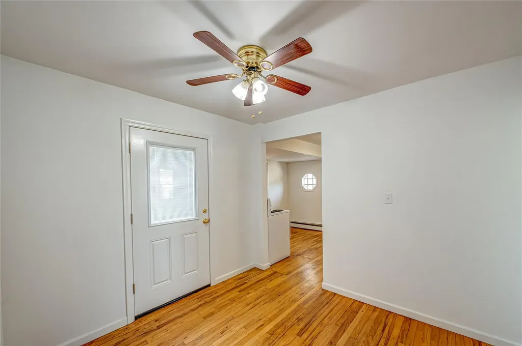 40 Robert Street Babylon NY 11702