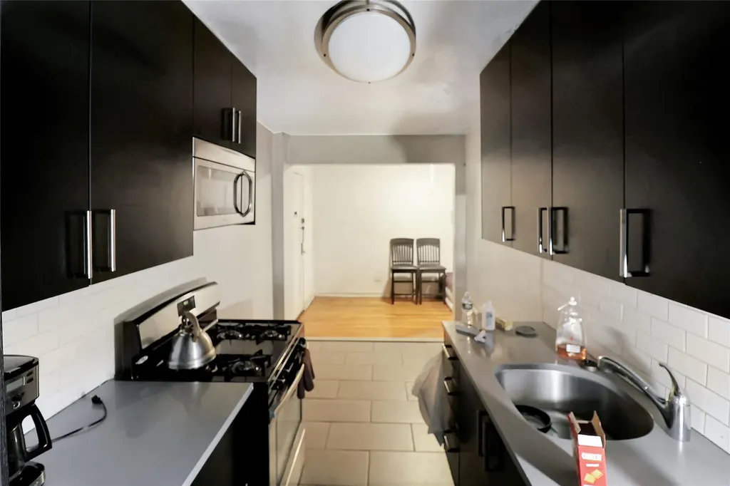 2105 Wallace Avenue Bronx NY 10462