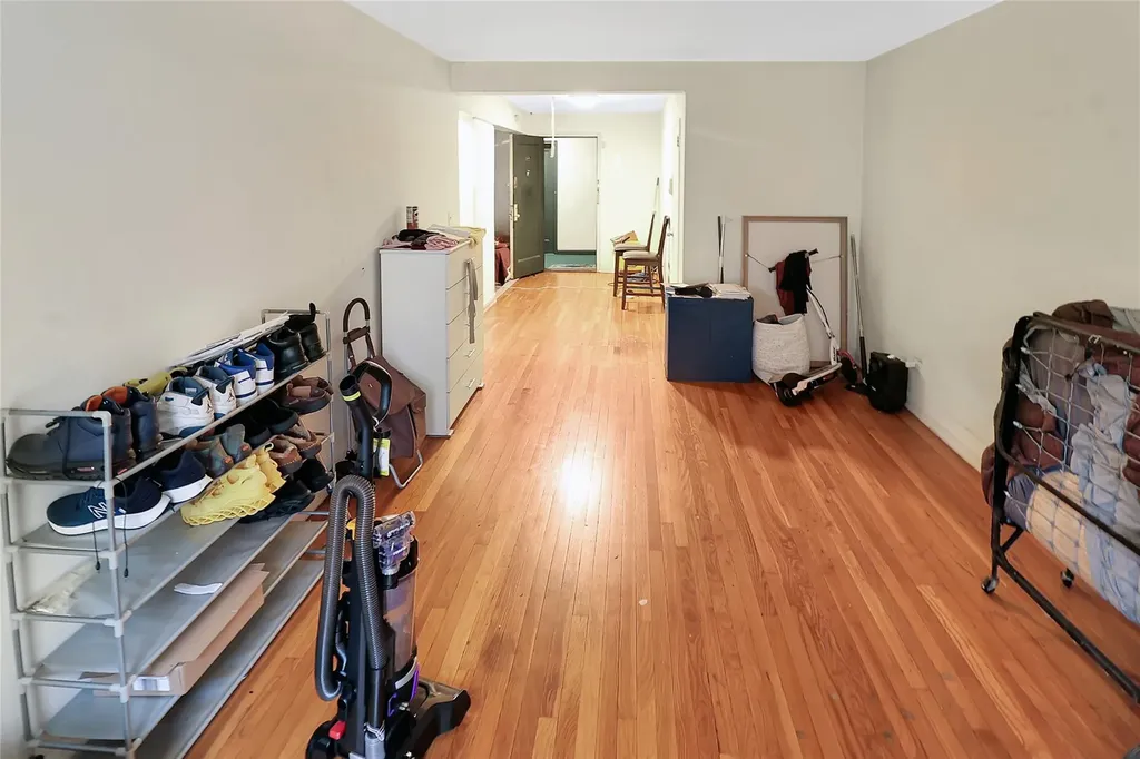2105 Wallace Avenue Bronx NY 10462