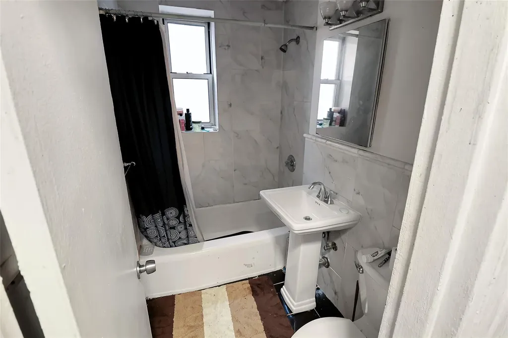 2105 Wallace Avenue Bronx NY 10462