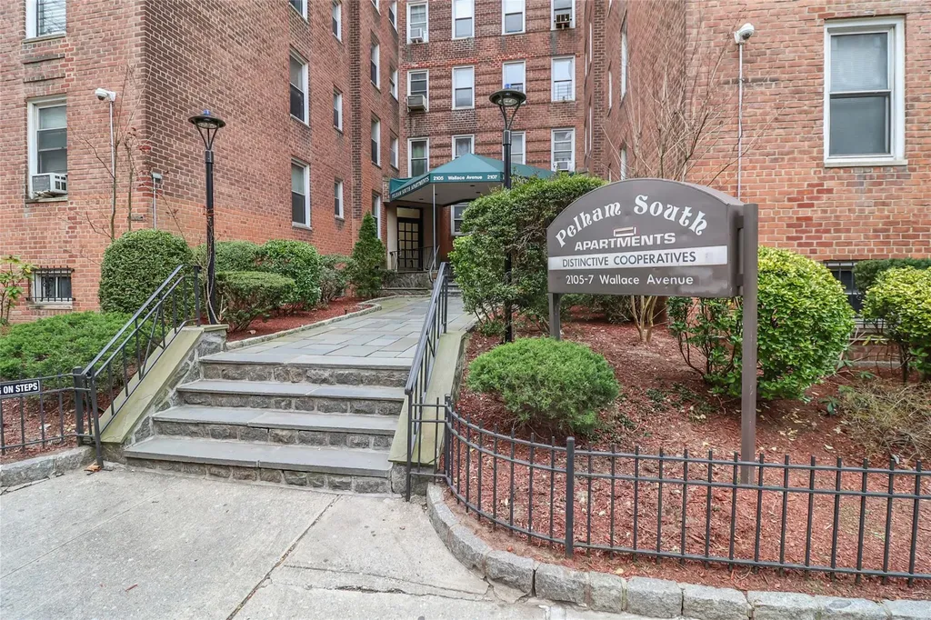 2105 Wallace Avenue Bronx NY 10462