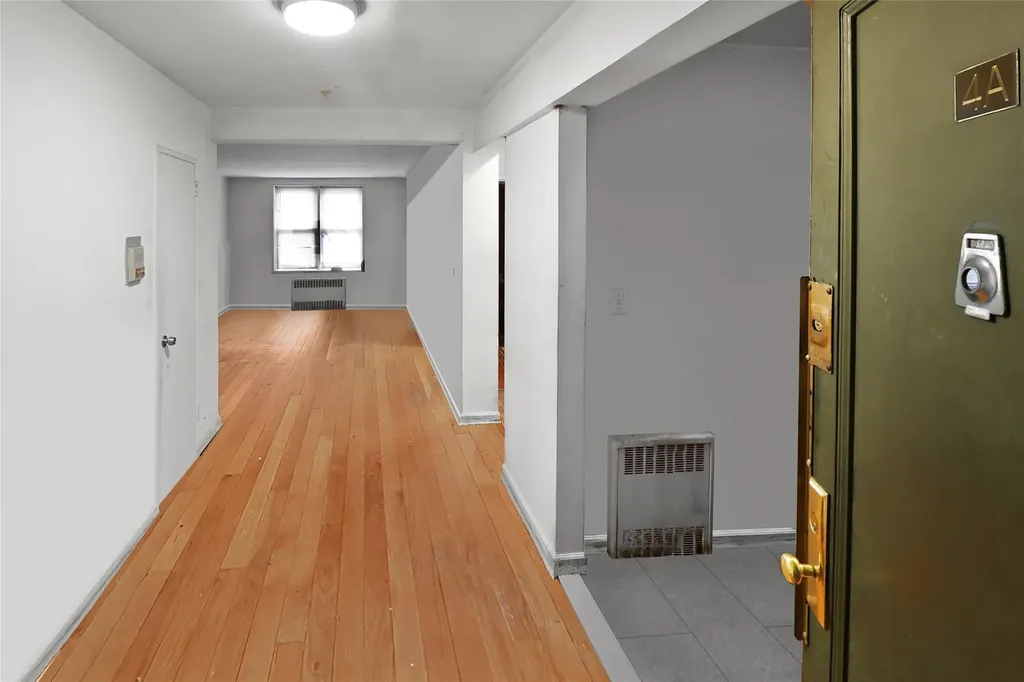 2105 Wallace Avenue Bronx NY 10462