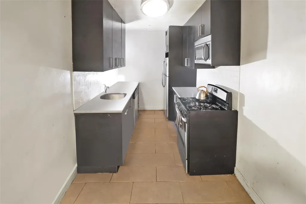 2105 Wallace Avenue Bronx NY 10462