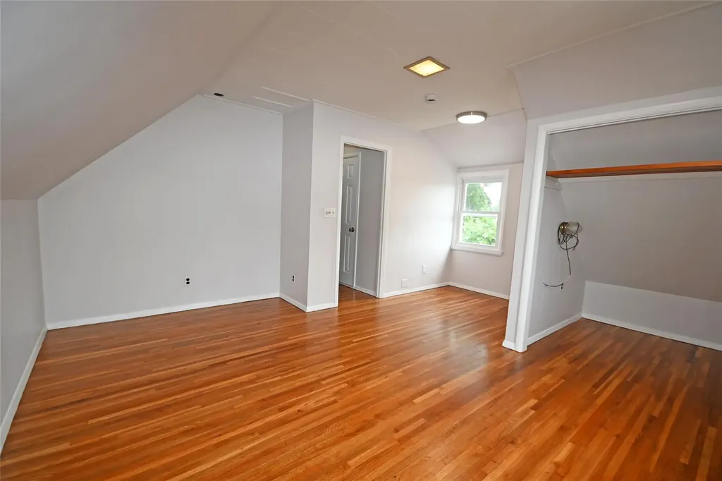 57 Netherwood Drive Albertson NY 11507