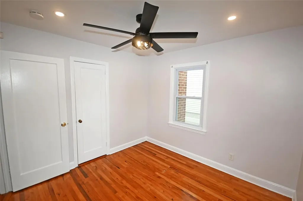 57 Netherwood Drive Albertson NY 11507